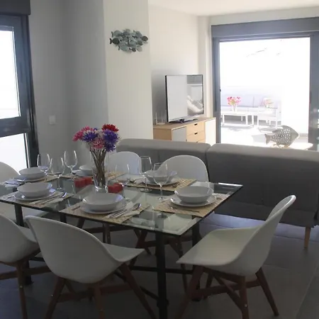 Apartment Sunny Penthouse With Panoramic Views