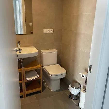 Sunny Penthouse With Panoramic Views شقة